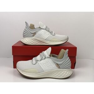 New Balance Fresh Foam Roav Running Shoe Women Size 6 White Beige WROAVRW